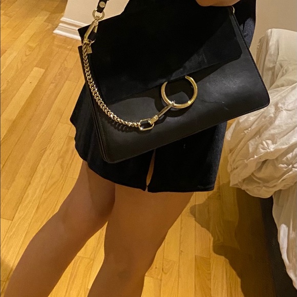 Bah - Picture 4 of 6